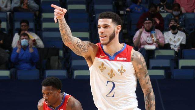 杏彩体育官网-伤愈鲍尔渐入佳境 卖还是不卖？鹈鹕面临艰难选择